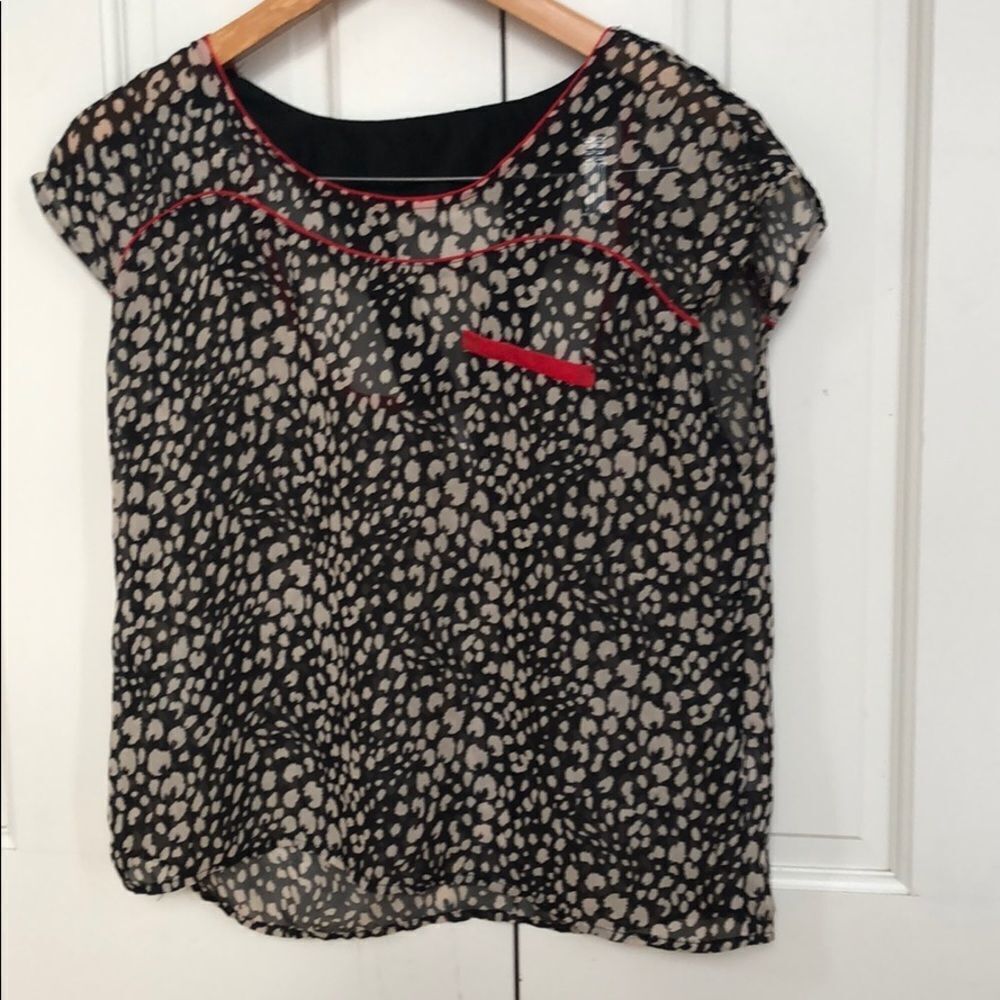 🍭4/$20 Mono B sheer animal print blouse - M